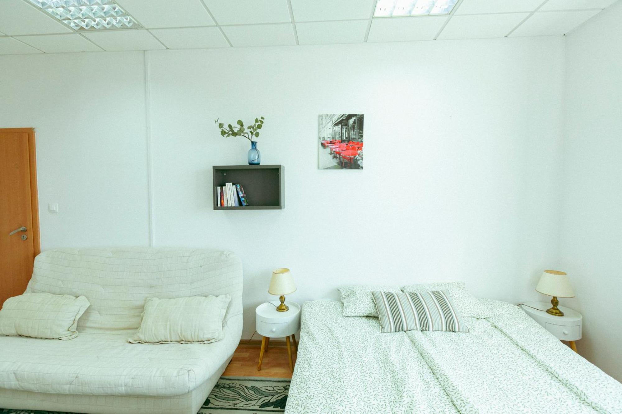 Hostel Metro Kabaty Varšava Exteriér fotografie