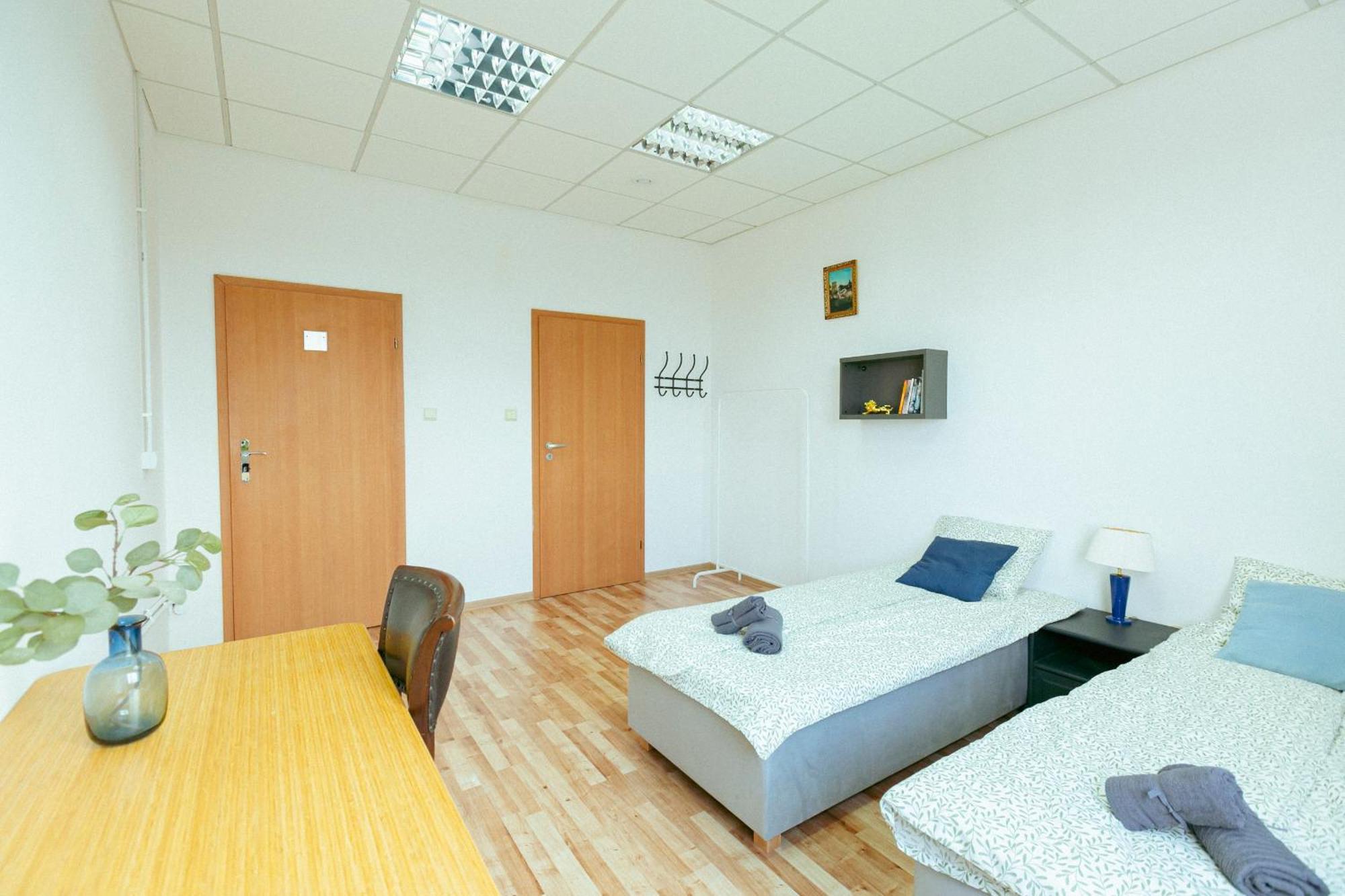 Hostel Metro Kabaty Varšava Exteriér fotografie